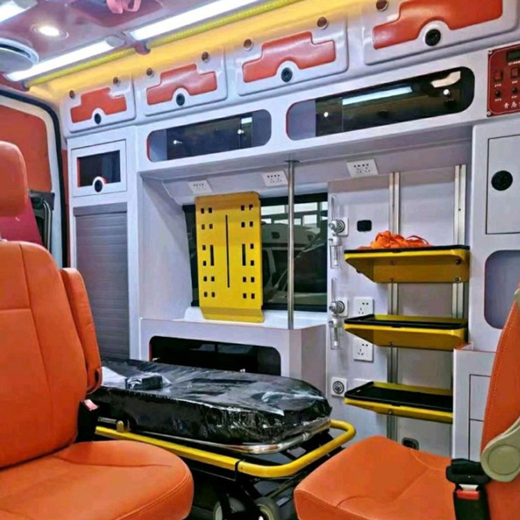 赵县长途救护车护送病人租赁价格